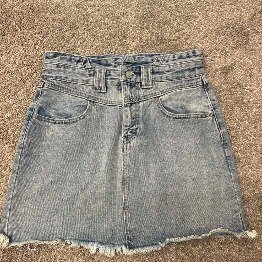Kancan women’s denim skirt, above knee length size medium NWOT.